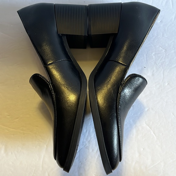 LifeStride Devyn Loafer - Picture 4 of 9